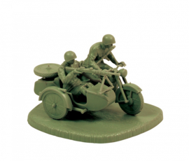 Zvezda | 6277 | Soviet Motorcycle M-72 with Sidecar and Crew | 1:72
