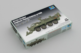 Trumpeter | 07456 | M1132 Stryker Engineer Squad Vehicle w/SOB | 1:72