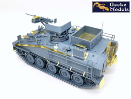 Gecko | 35GM0056 | Ukrainian FV103 CVR(T) Spartan APC with- HMG Gun Turret | 1:35