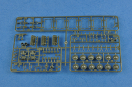 HobbyBoss | 82602 | Soviet T-34/85 | 1:16