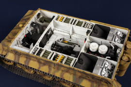 Trumpeter | 00945 | Pz.Kpfw. VI Ausf.E Tiger I (Late Production) | 1:16