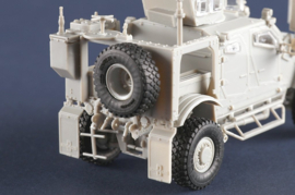 Trumpeter | 07413 | US M1240 M-ATV MRAP | 1:72