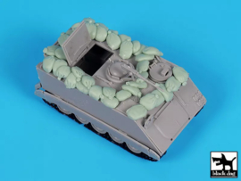 Black Dog | T72198 | US M113 A2 Accessories Set | 1:72