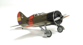 Zvezda | 7330 | Soviet fighter Polikarpov I-16 type 5 | 1:72
