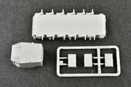 Trumpeter | 07162 | Russian KV-2 with 107mm zis-6 | 1:72