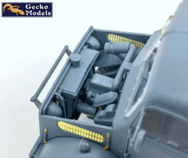 Gecko | 35GM0153 | Bedford OYD Truck 3t 4x2 GS (Wooden Cargo Body) | 1:35