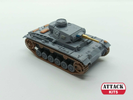 Attack | 72975 | Pz.Kpfw. III Ausf.J (L/42) DAK | 1:72