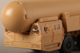 HobbyBoss | 82964 | DF-61 ICBM | 1:72