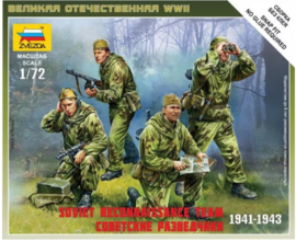 Zvezda | 6137 | Soviet recon team | 1:72