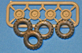 ACE | 72454 | V-100 with XM-174 Automatic Grenade Launcher | 1:72