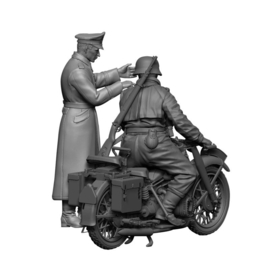 Zvezda | 3632 | German R-12 Heavy Motorcycle with Rider and Officer | 1:35