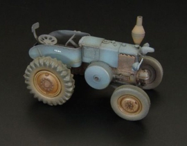 Hauler | 72018 | Lanz Bulldog 30HP | 1:72