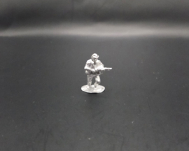 EWM | DutVeh23 | Dutch Dismounted Motorcyclist running with Carbin | 1:72