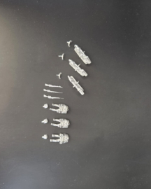 EWM | DutInf27 | Infantryman Riding Bicycles with Rifles | 1:72