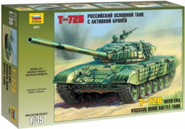 Zvezda | 3551 | Russian Main Battle Tank T-72B | 1:35