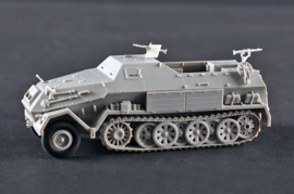 Trumpeter | 07404 | Sd.Kfz.8 Gepanzerter Zugkraftwagen 12t | 1:72