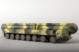 HobbyBoss | 82963 | DF-41 ICBM | 1:72