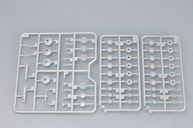 Trumpeter | 07236 | Russian KV-2 "big turret" tank | 1:72