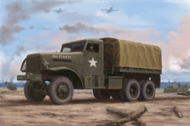 HobbyBoss | 83801 | US White 666 Cargo Truck | 1:35