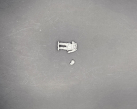 EWM | DutVeh20 | Dutch Dismounted Motorcyclist Reading Map | 1:72