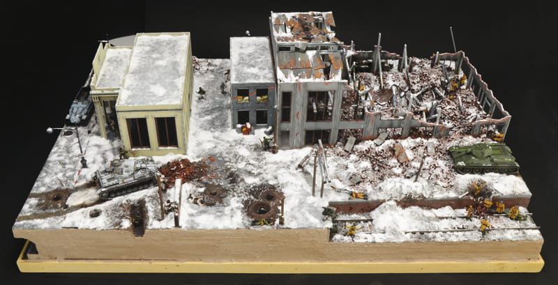 Italeri | 6193 | Stalingrad Siege 1942 - Tractor Plant Assault | 1:72
