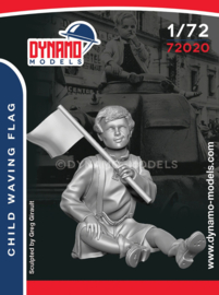 Dynamo | 72020 | Child Waving Flag | 1:72