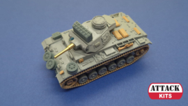 Attack | 72975 | Pz.Kpfw. III Ausf.J (L/42) DAK | 1:72