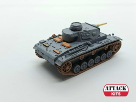 Attack | 72975 | Pz.Kpfw. III Ausf.J (L/42) DAK | 1:72