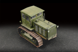 Trumpeter | 07111 | ChTZ S-65 Tractor with Cab | 1:72