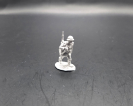 EWM | DutInf07 | Infantryman Marching with Rifle Slung | 1:72