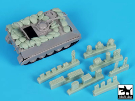 Black Dog | T72198 | US M113 A2 Accessories Set | 1:72
