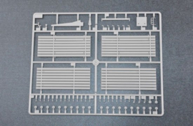 Trumpeter | 01014 | Russian BM 21 GRAD Late Version | 1:35