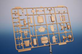 Special Armour | SA72001 | SS-100 Gigant "Schwerer Radschlepper/Heavy Tractor" | 1:72