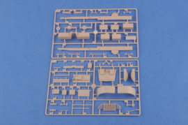 HobbyBoss | 83801 | US White 666 Cargo Truck | 1:35
