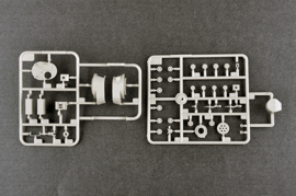 Trumpeter | 07151 | Soviet T-28 Medium Tank riveted | 1:72