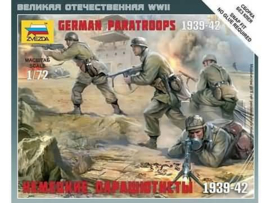 Zvezda | 6136 | German paratroopers 1939-42 | 1:72