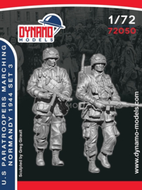 Dynamo | 72050 | US Paratroopers Marching (Normandy 1944) Set 3 | 1:72