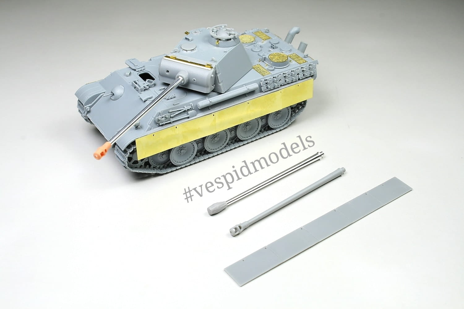 Vespid | 720003 | Pz.Kpfw.V 'Panther' Ausf.G | 1:72
