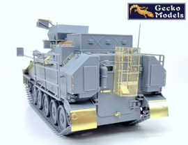 Gecko | 35GM0056 | Ukrainian FV103 CVR(T) Spartan APC with- HMG Gun Turret | 1:35
