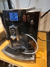 Jura E60 Piano Black Type 15082 – De Perfecte Koffiemachine voor Thuis
