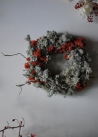 Moss wreath L - Grey brick with mossy branches - ø36x40cm SOLD