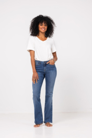 Cloud9 Dora Bell Bottom washed light blue, jeans met wijde pijpen