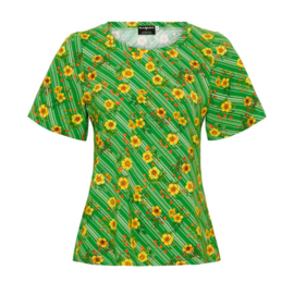 Tops / T-shirts