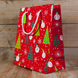 2 Kerst cadeau tasjes Kerstboom en sneeuwpop