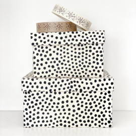 doos zwarte dots