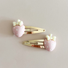 MINI | SUZIE Strawberry Clips
