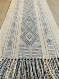 Table runner