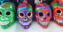 Hand-Painted Calavera Skulls – Día de Muertos Folk Art
