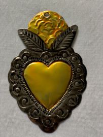 Milagro: corazón de hojalata / Heart made of tin