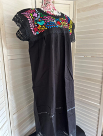 Black huipil